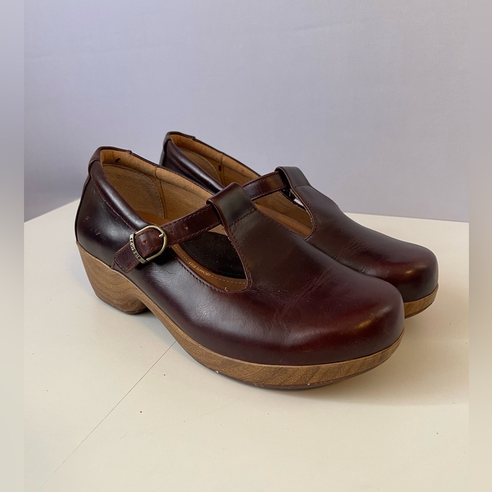 4EurSole 4Ever Mary‎ Jane Mahogany Comfort T Strap Shoe 7M